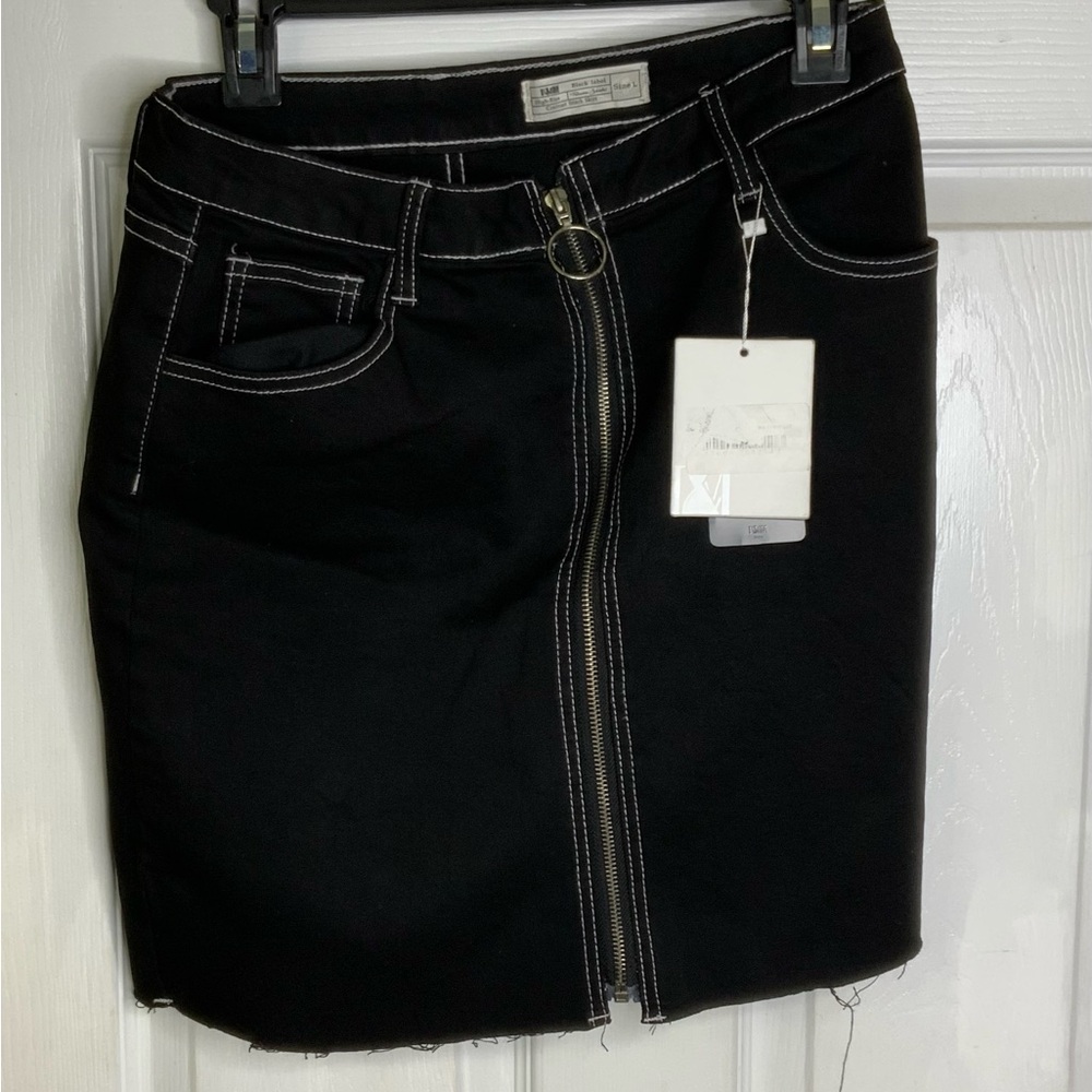 NWT Knee-length Pencil Skirt